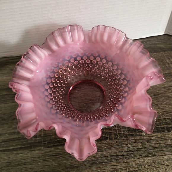 Vtg Fenton Cranberry Ruffled Hobnail Glass Bowl - Picture 11 of 15